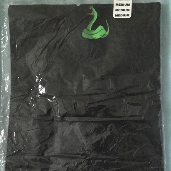 Icy Rabbit Skate T-Shirt - Picture 2 of 2